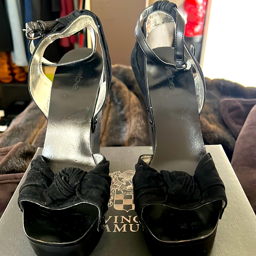 Bebe Black Velvet Size 10